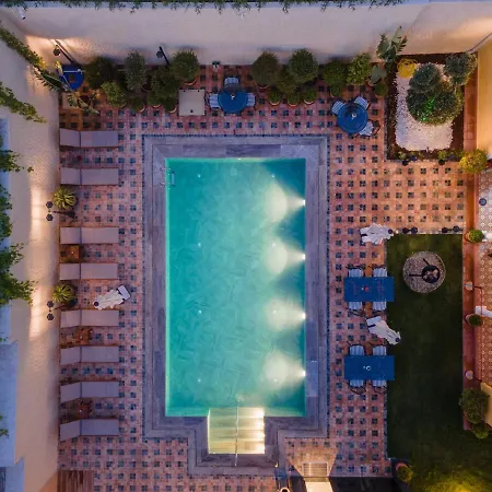 Motif Hotel Çeşme