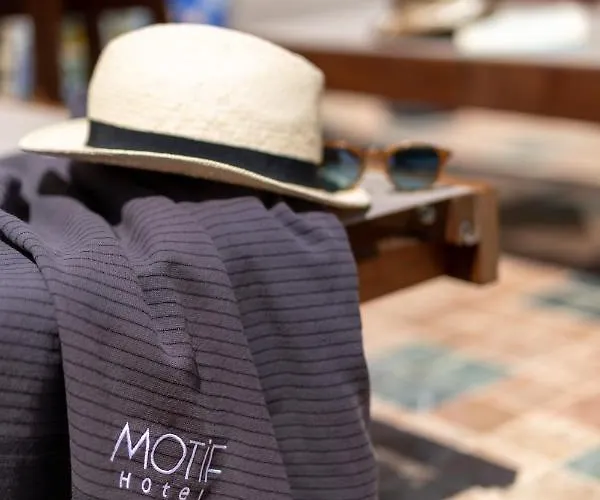 Hotel Motif