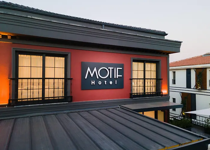Hotel Motif *